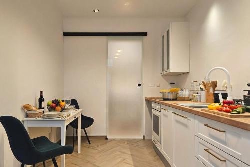 Sea and City Retreat Opatija - Happy Rentals