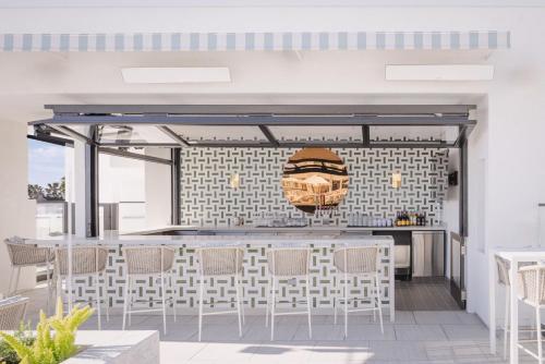 Regent Santa Monica Beach by IHG photo 186