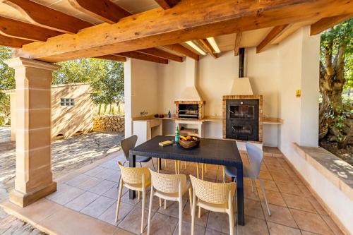 Villa Vilar de Baix by Sealand Villas