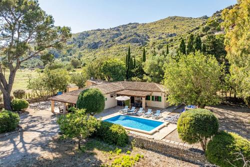 Villa Vilar de Baix by Sealand Villas