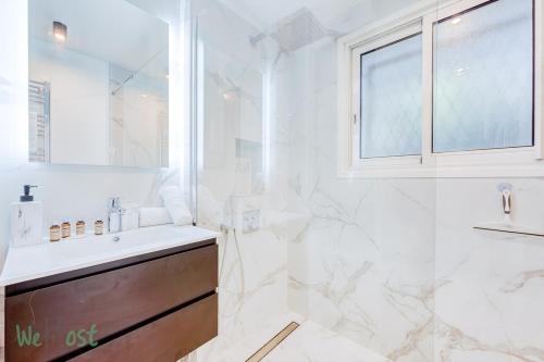 Beautiful apartment close to beaches and palaces
