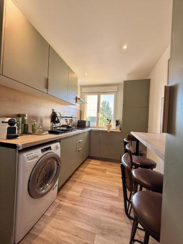 Cozy Flat Le Mans