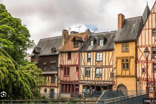 Cozy Flat Le Mans