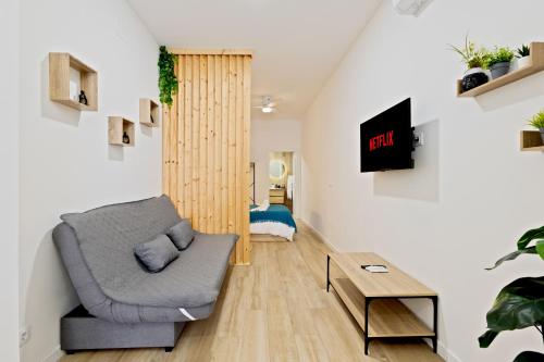 Rojo - Central Apt - Turia Park by Río Turia Apartments photo 6