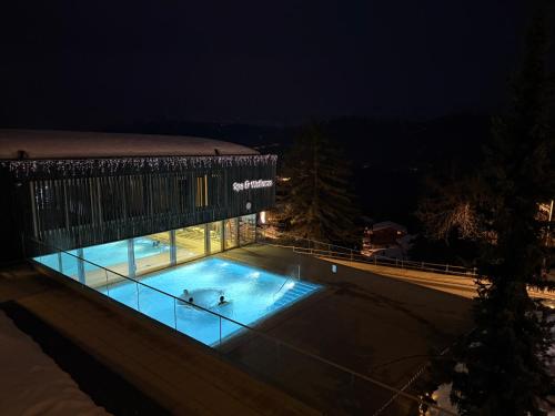 Chalet L'Arzette à Anzère à 2 pas du centre avec magnifique vue sur les montagnes