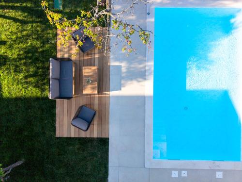 Sunny Line Premium Apartments with Pool