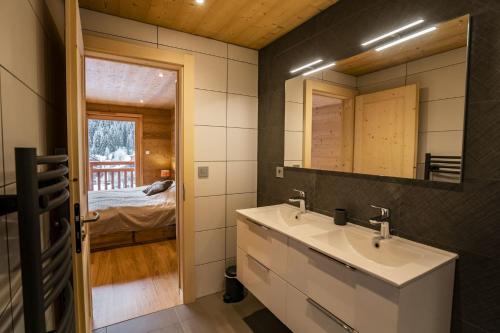 Chalet la Fontaine, Appartement E1 - 9 personnes - Châtel Réservation