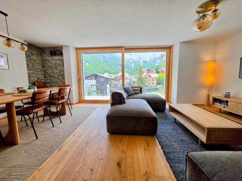 Mag du Glacier - Brand new & central for 6 pax