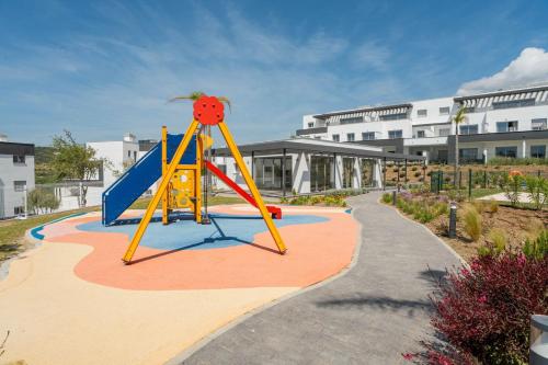 Modern 3-Bedroom Apartment in Habitat Valle Romano