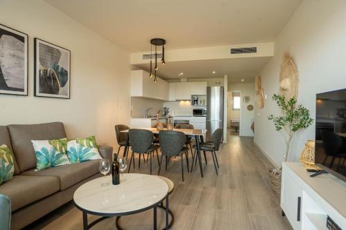 Modern 3-Bedroom Apartment in Habitat Valle Romano