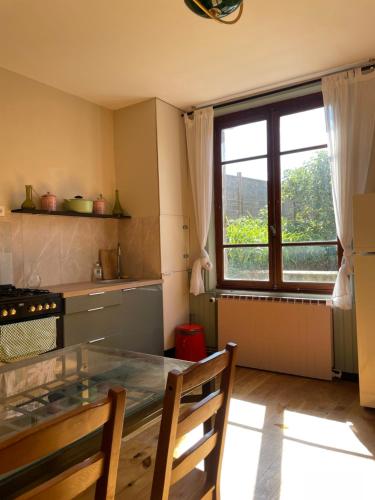 Gallery image of Maison Bourgeoise années 50 in Haybes