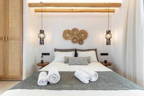 Antonia Studios