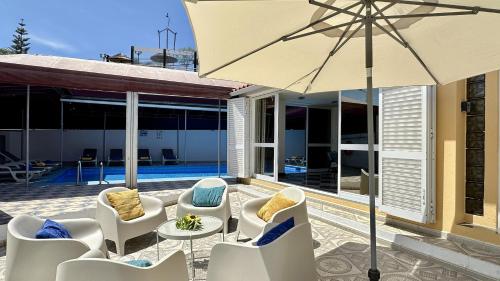 Amarela - Private Pool - 12 Pax - Albufeira