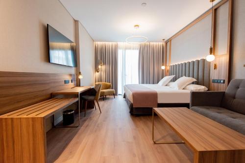 Hotel Giralda Center photo 27