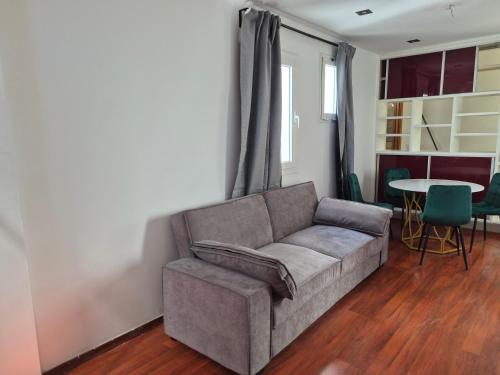 Ático centro con terraza y vistas