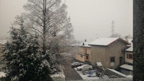 AFFITTACAMERE VALCHIAVENNA con PARCHEGGIO PRIVATO SUL POSTO! - Foresteria Lombarda ad apprezzata Gestione Familiare dal 2012, Qualità-Prezzo TOP! "Guest-House with PRIVATE PARKING ON SITE! Appreciated Family Management since 2012, Quality-Price TOP!" зимой