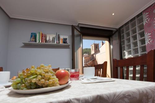 Еда / где поесть недалеко от гостевого дома