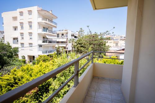 Athenians Riviera Boho Maisonette In Glyfada