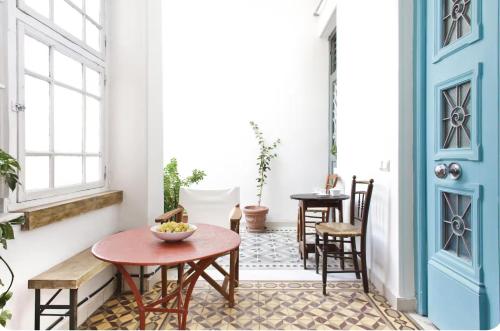 Spacious 2-Bedroom Neoclassical Apartment Near Acropolis with Private Courtyard