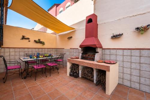 Utopia Marbella Pool Garden BBQ Views 4B