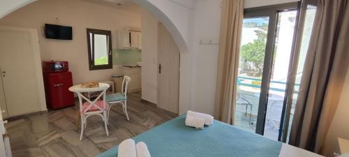 Ragousis Apartments