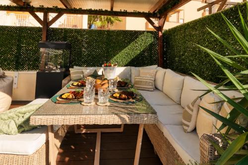 MSM Royal Sunset Smart Penthouse with Rooftop Terrace and Sea Views