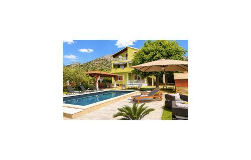 Beautiful Home In Starigrad Paklenica