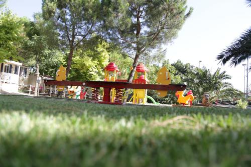Gallery image of Green Garden Village in Sirolo
