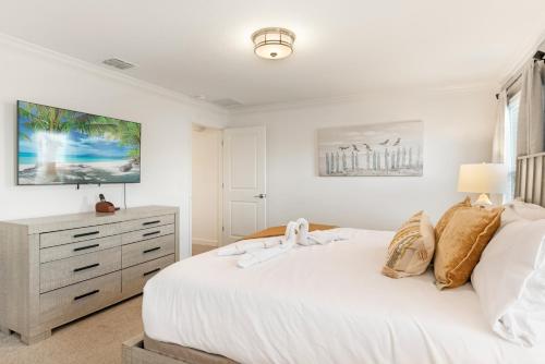 Storey Lake 4 Bedroom Lakeview Private Pool near Disney Universal SeaWorld Free Resort Access photo 39