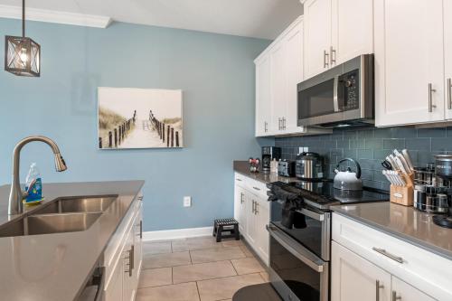 Storey Lake 4 Bedroom Lakeview Private Pool near Disney Universal SeaWorld Free Resort Access photo 37