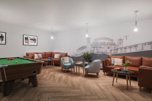 Staybridge Suites Brighton by IHG photo 62