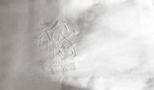 a black and white picture of a woman dancing at Aux Pieds du Roi - Suite & Spa in Breuil-Cervinia