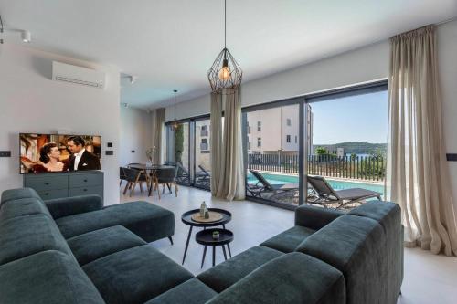 Mukalba Palm Villas with Private Pool