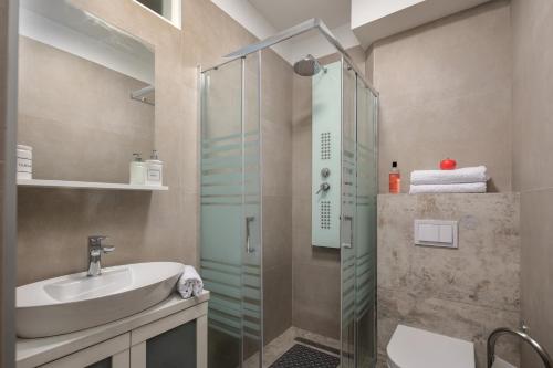 Nurli Apt near Glavanovo Beach - Happy Rentals