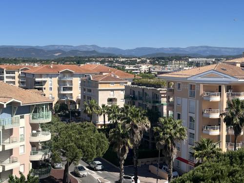 Frejus-Plage limite Port Frejus studio coin nuit