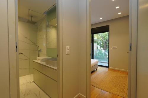 Acropolis Residence #Rooftop#360-Degree City Views #Unoblu