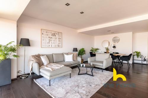 Luxury Sea View Voula Beach & Sunset Apartment