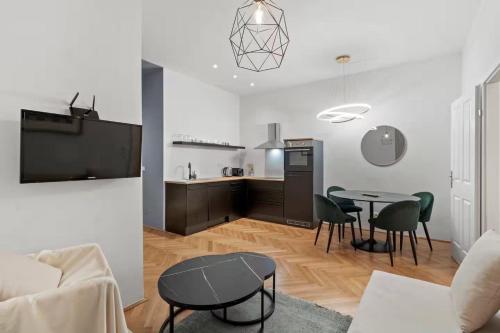 easy-flat Burggasse- Central Apartments near Metro