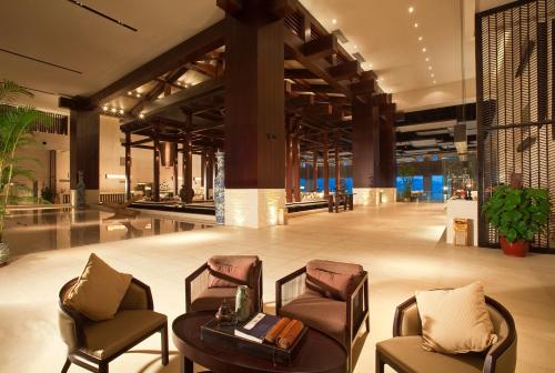 Ruang duduk di Mels Weldon Evergreen Lake Hotel Heyuan