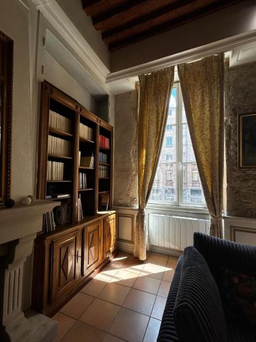 Coeur Vieux Lyon, 60 M2 lumineux tout confort photo 23