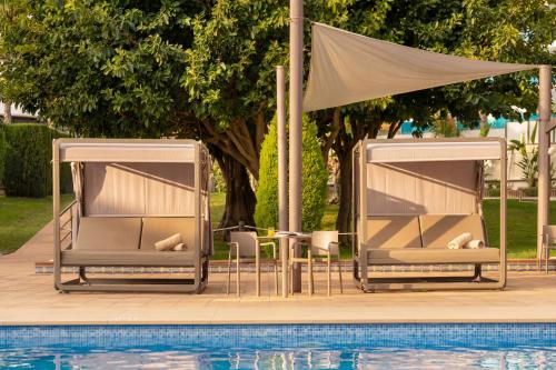 Helios Benidorm — Swimming pool