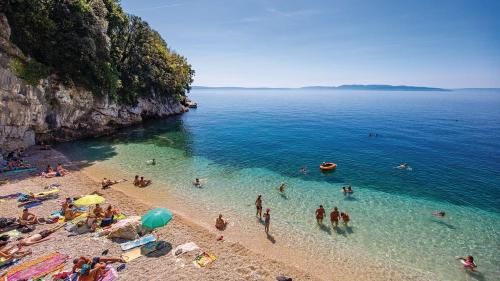Place for two by Villas Guide