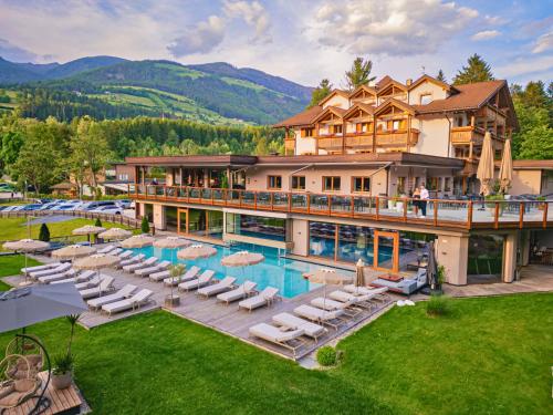 Hotel Weiher Green Lake — Swimming pool