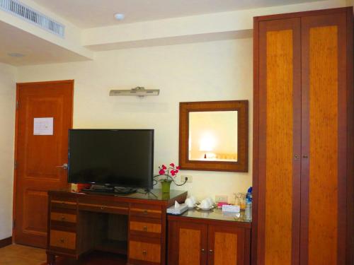 Televisyen dan/atau pusat hiburan di Formosa Arcadian Villa