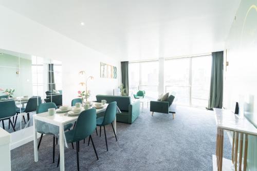 THE OLIVE SUITE At The Rotunda photo 17