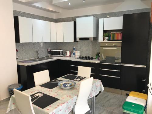 Supera Napoli Apartment