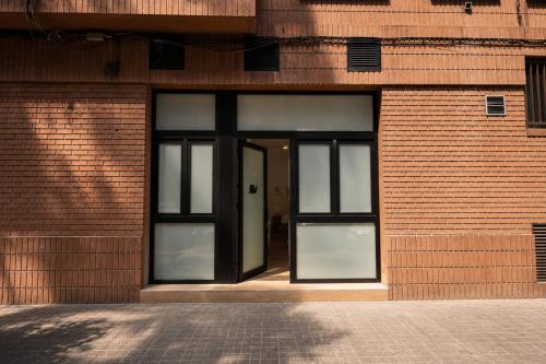 Caracol - Entire Apt - Near Beach and Stadium by Río Turia Apartments