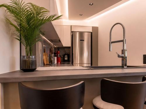 Athens Luxury Penthouse with Acropolis view