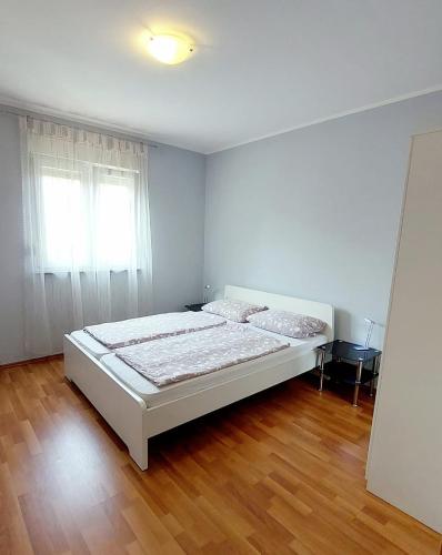 Ruza Apartmani