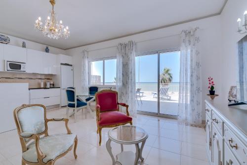 Solar da Praia Beachfront Terrace 2Bedroom